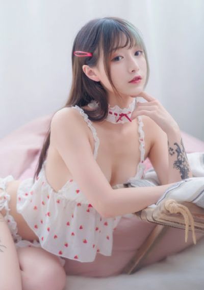 寻小小一共拍了哪些作品_国内精品91最新在线观看
