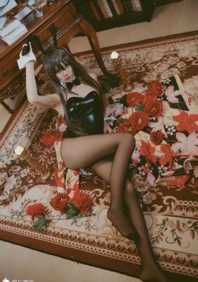 国产免费精品美女视频喷_DVD在线播放观看