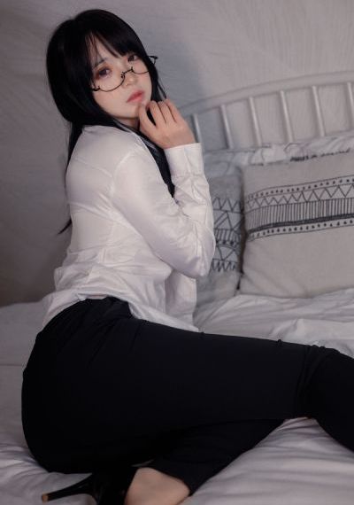 gogo美女人体_4K免费观看最新