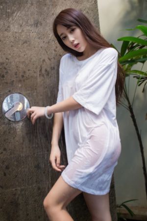嗯啊娇喘抽搐高C喷潮水视频_720高清视频观看