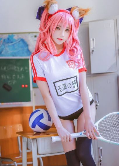 可以免费看美女打扑克的软件_1080P在线视频观看