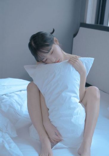 被男同桌扯乳罩捏胸玩乳漫画_BD韩语电影完整版在线观看